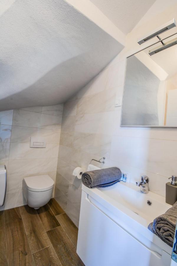Apartment Piccolo For 2 Zadar Extérieur photo